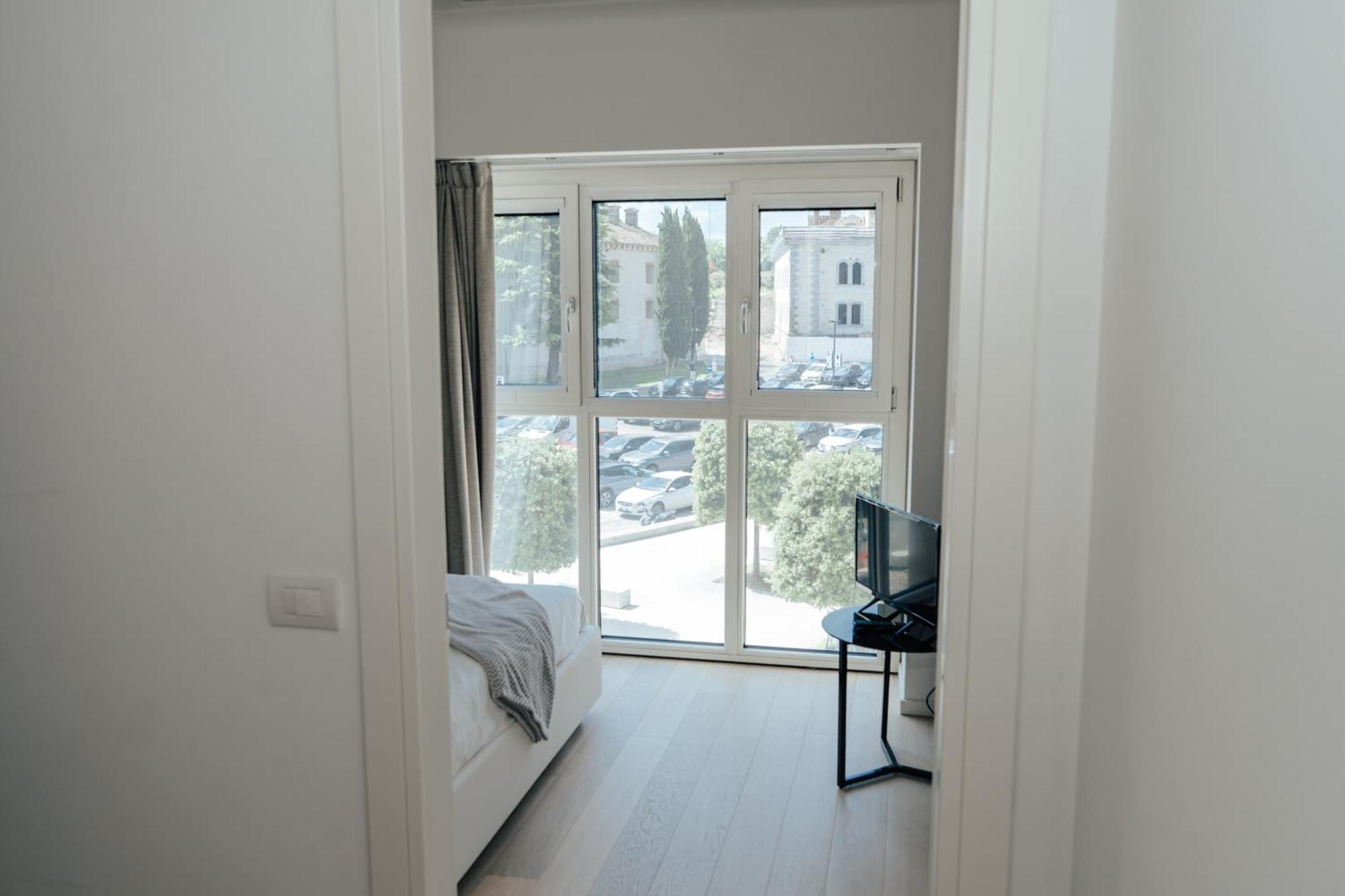 C House Rooms Lake Πεσκιέρα ντελ Γκάρντα Εξωτερικό φωτογραφία